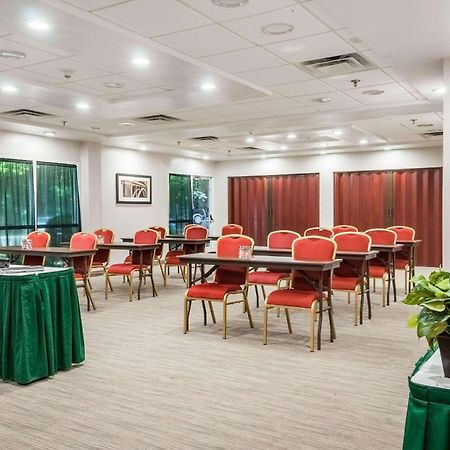Country Inn & Suites By Radisson, Cookeville, Tn ภายนอก รูปภาพ