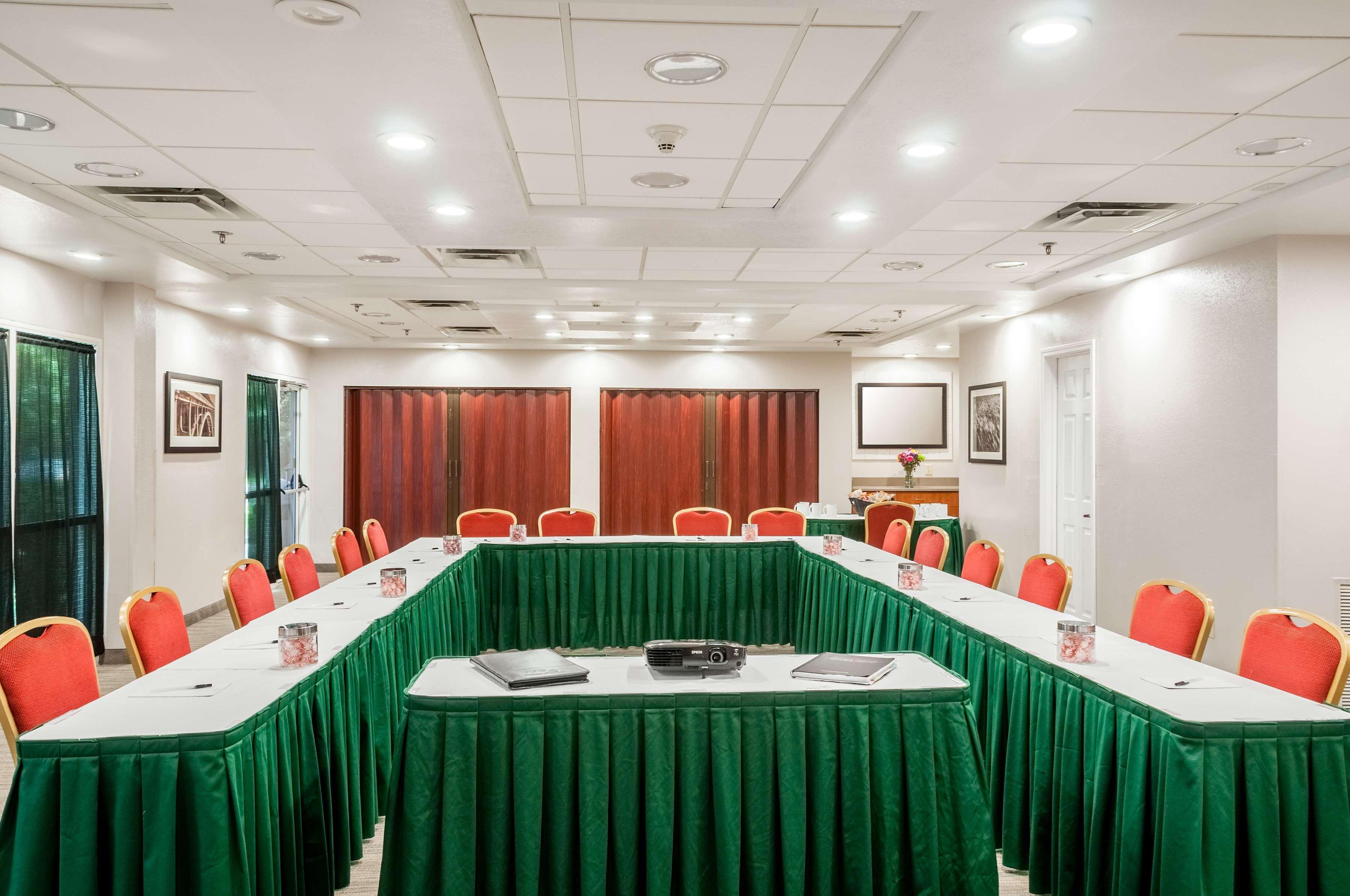 Country Inn & Suites By Radisson, Cookeville, Tn ภายนอก รูปภาพ