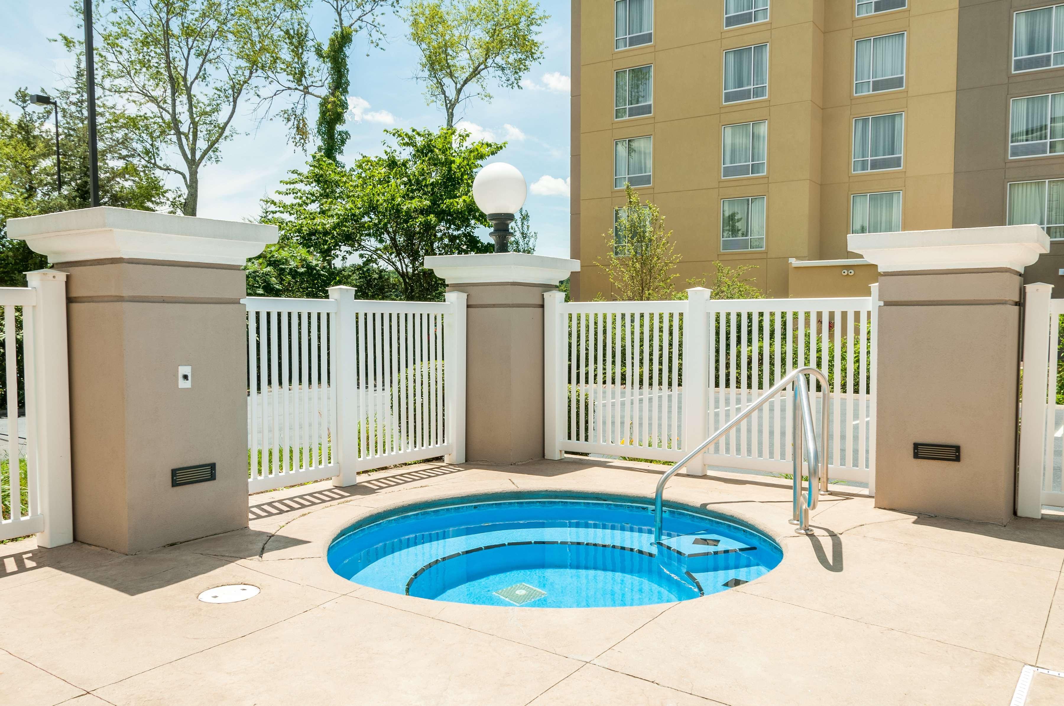 Country Inn & Suites By Radisson, Cookeville, Tn ภายนอก รูปภาพ