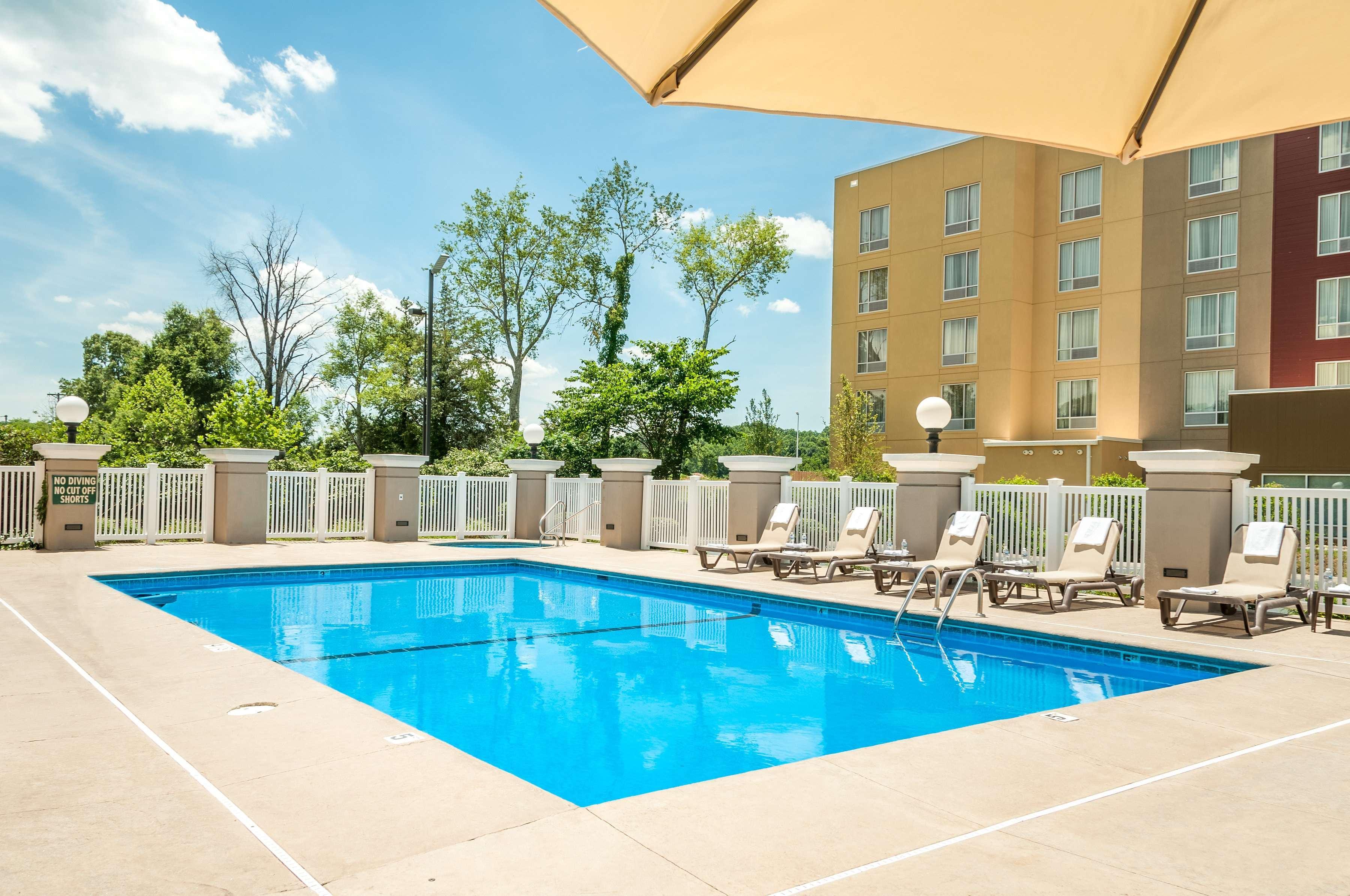 Country Inn & Suites By Radisson, Cookeville, Tn ภายนอก รูปภาพ